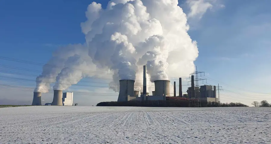 Ecco perchè l'energia solare batte la vecchia energia a carbone