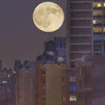 La Cina lancia la sua Luna artificiale, sostituirà la luce stradale