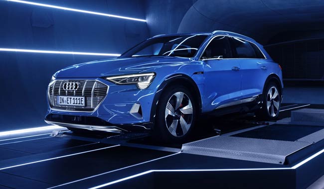 Audi e-tron dinamica eccezionale: AWD senza eguali