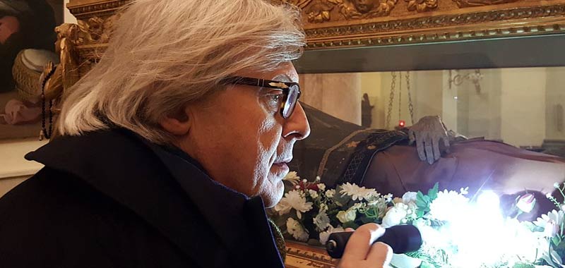 Vittorio Sgarbi punito con 15 giorni di sospensione dalla Camera